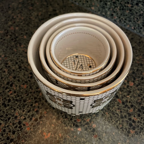 Anthropologie BISTRO TILE Collection Measuring Cups | Set Of 4 | NWT - Picture 7 of 10
